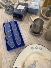 Load image into Gallery viewer, TABLECLOTH - NATURAL LINEN STRIPE