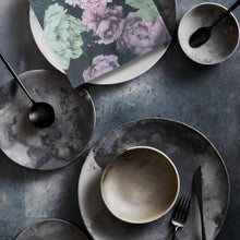 Load image into Gallery viewer, NAPKINS -  LINEN TEXTURED PEONY BLACK