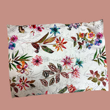 Load image into Gallery viewer, HOT TRAY DUVET - TZIPORA