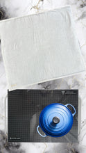 Load image into Gallery viewer, HOT TRAY DUVET - SARAH