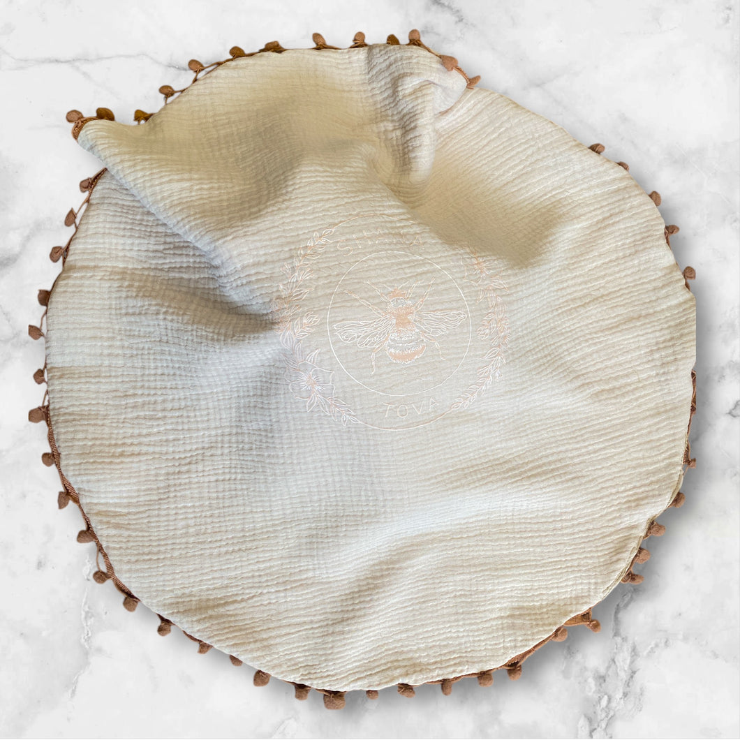 CHALLAH COVER ROUND - POMPOM NATURAL