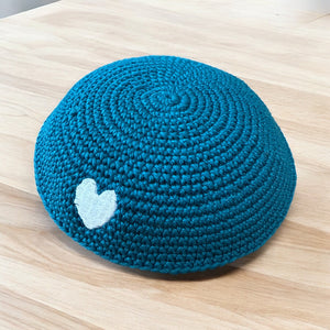 KIPPAH - CROCHET TEAL WHITE HEART