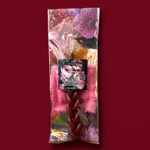 Load image into Gallery viewer, HAVDALAH CANDLE AND SPICES