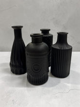 Load image into Gallery viewer, GLASS BUD VASE