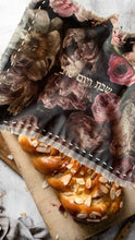 Load image into Gallery viewer, CHALLAH COVER - LEORA