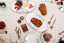 Load image into Gallery viewer, CHALLAH PLATE MENSCH