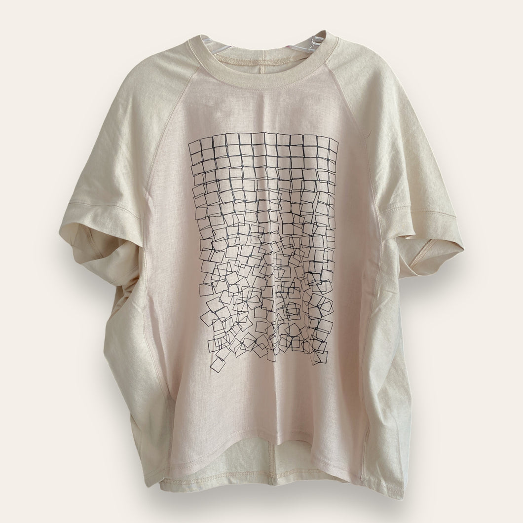 LINEN T-SHIRT - SQUARE PRINT