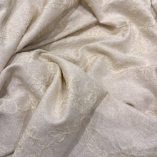 Load image into Gallery viewer, TABLECLOTH NATURAL LINEN EMBROIDERY