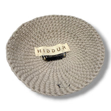 Load image into Gallery viewer, KIPPAH - BEIGE VELVET HEART