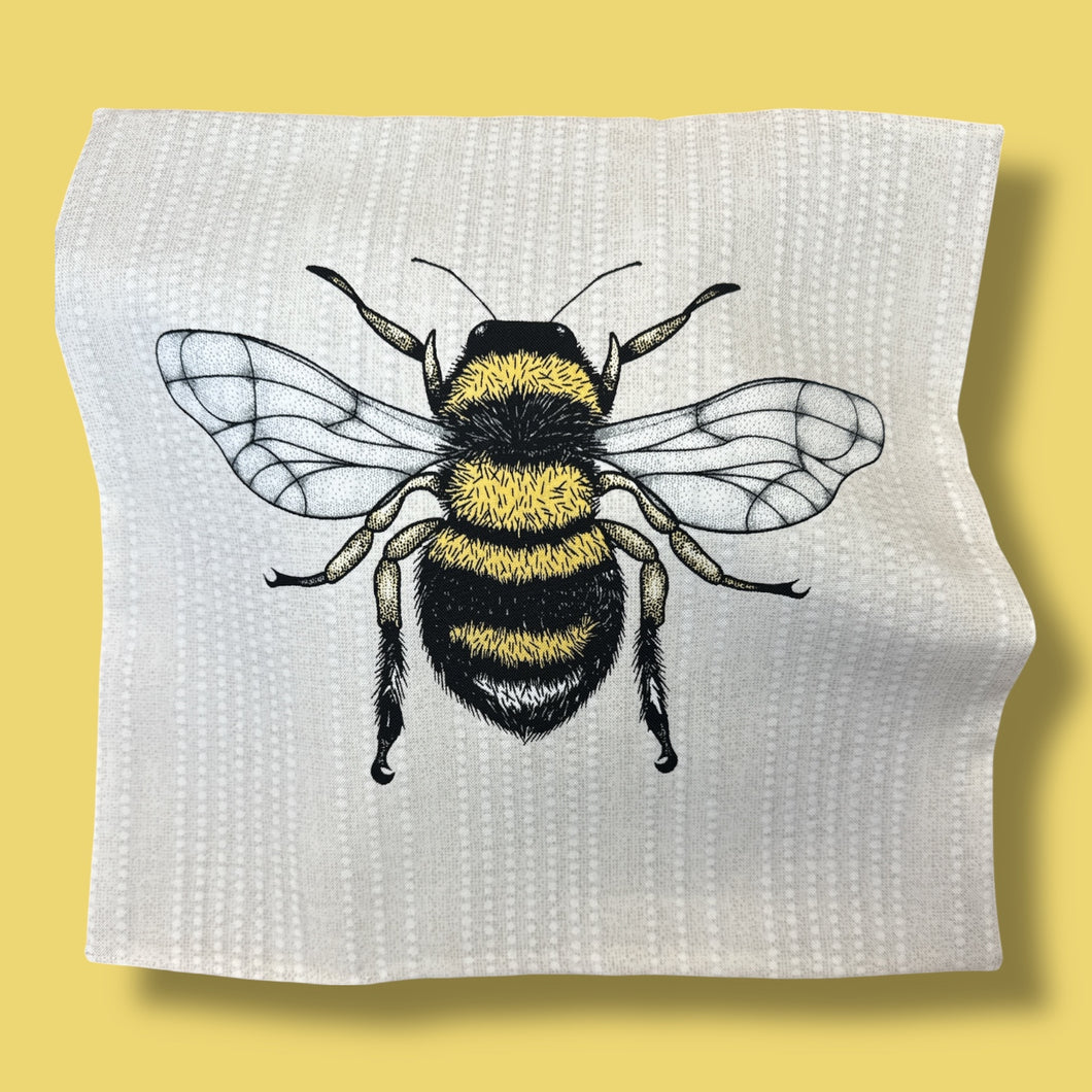 BEE CHALLAH COVER