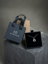 Load image into Gallery viewer, MAGEN DAVID NECKLACE