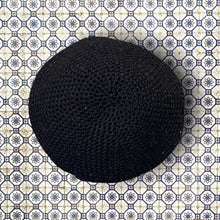 Load image into Gallery viewer, KIPPAH - CROCHET BLACK