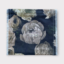 Load image into Gallery viewer, COTTON EMBROIDERY MATZAH COVER - JULIE