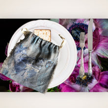 Load image into Gallery viewer, LINEN EMBROIDERY AFIKOMEN BAG - RACHEL