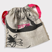 Load image into Gallery viewer, LINEN EMBROIDERY AFIKOMEN BAG - EMUNAH