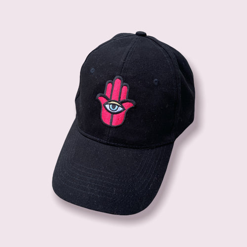 LOVE LIFE CAP BLACK HAMSA