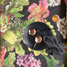 Load image into Gallery viewer, TABLECLOTH - GREEN FYNBOS LINEN